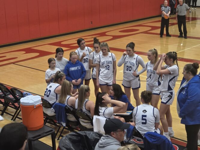 Gorsuch, Williamsburg stay on a roll